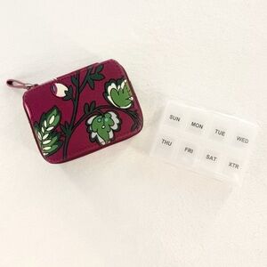 Vera Bradley Bordeaux Blooms Pill Case